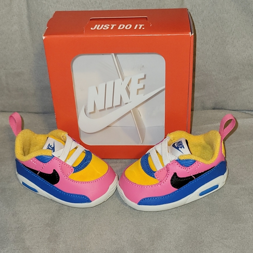 Baby Nike max 90 crib size 2